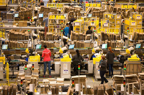 多站點(diǎn)FBA倉(cāng)庫(kù)爆倉(cāng)數(shù)目激增！亞馬遜引進(jìn)新簡(jiǎn)單化FBA庫(kù)存報(bào)告