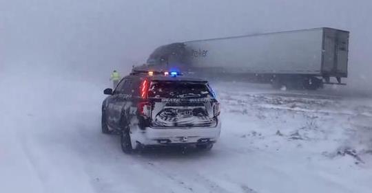 美國(guó)超40個(gè)州發(fā)布暴風(fēng)雪等警報(bào),部分地區(qū)開(kāi)始出現(xiàn)物流派送延時(shí)的現(xiàn)象